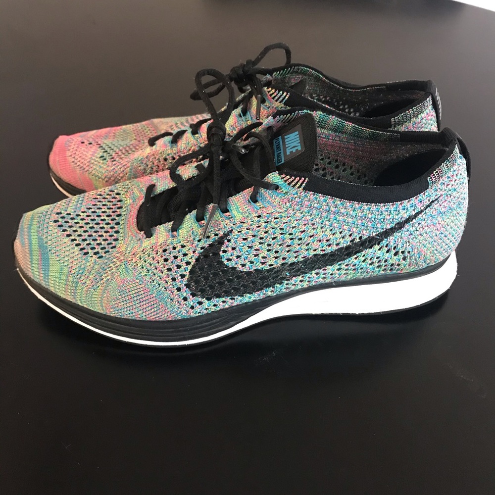 Nike Flyknit Racer Multicolor Size 9.5